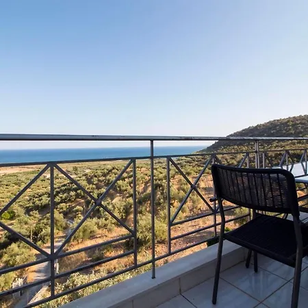 Apartment Valtaki Selinitsa