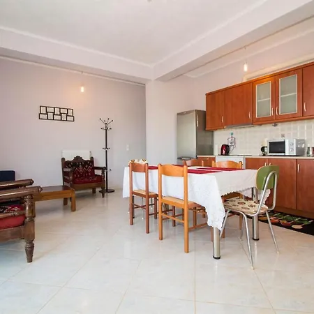 Apartamento Valtaki *